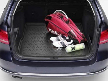 Plastic luggage compartment tray SEDAN